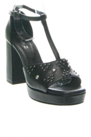 Szandálok Alesya, Méret 37, Szín Fekete, Ár 40 600 Ft