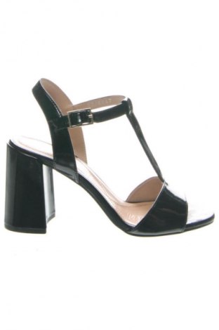 Szandálok Alesya, Méret 37, Szín Fekete, Ár 28 000 Ft