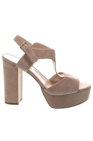 Szandálok Alesya, Méret 40, Szín Bézs, Ár 33 000 Ft