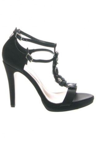Szandálok Alesya, Méret 39, Szín Fekete, Ár 34 400 Ft