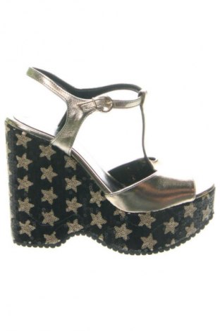 Szandálok Alesya, Méret 36, Szín Arany
, Ár 32 519 Ft