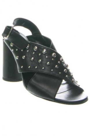 Szandálok Alesya, Méret 38, Szín Fekete, Ár 36 719 Ft