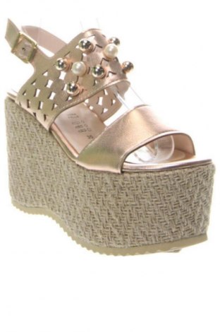 Szandálok Alesya, Méret 35, Szín Rózsaszín, Ár 31 139 Ft