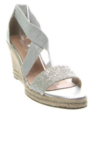 Szandálok Obsel, Méret 37, Szín Ezüstös, Ár 12 400 Ft