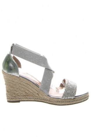 Szandálok Obsel, Méret 37, Szín Ezüstös, Ár 9 969 Ft