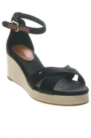 Sandále Tommy Hilfiger, Veľkosť 39, Farba Čierna, Cena  72,95 €