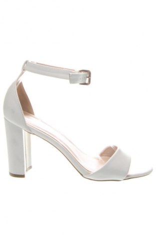 Sandále Unbranded, Veľkosť 40, Farba Kremová, Cena  37,42 €