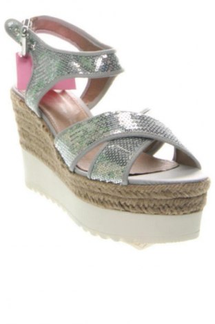 Szandálok You Young Coveri, Méret 38, Szín Ezüstös, Ár 11 339 Ft