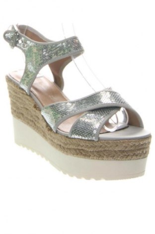 Szandálok You Young Coveri, Méret 39, Szín Ezüstös, Ár 11 339 Ft