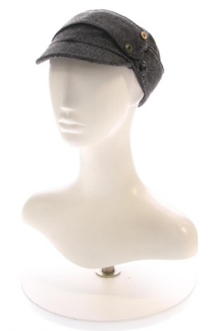 Шапка Designer S, Цвят Многоцветен, Цена 20,99 лв.