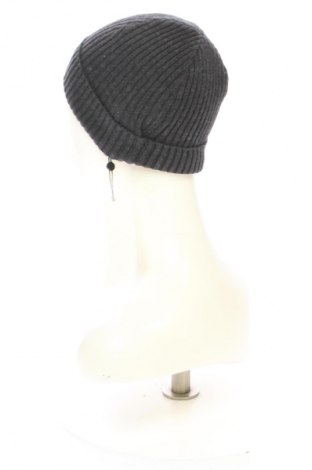 Sapka Q/S by S.Oliver, Szín Szürke, Ár 9 200 Ft