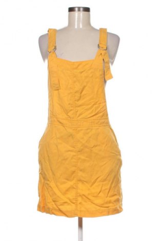Сукман Bershka, Размер M, Цвят Жълт, Цена 39,10 лв.