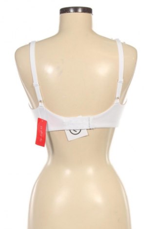 Melltartó Lovable, Méret M, Szín Fehér, Ár 6 219 Ft