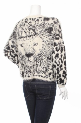 Дамски пуловер, Размер L, Цвят Бежов, Цена 6,25 лв.
