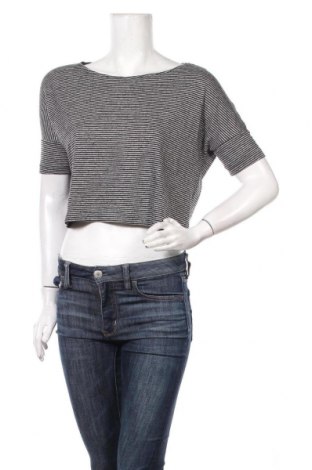 Γυναικεία μπλούζα H&M Divided, Μέγεθος S, Χρώμα Γκρί, 50% πολυεστέρας, 38% βαμβάκι, 12% λινό, Τιμή 10,13 €