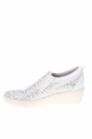 Дамски обувки P.I.U.R.E., Размер 40, Цвят Бял, Текстил, еко кожа, Цена 59,25 лв.