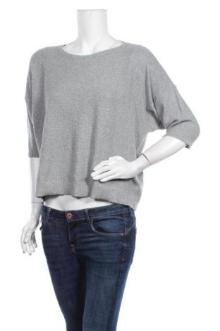 Дамски пуловер Patrizia Dini, Размер M, Цвят Сив, 95% памук, 5% метални нишки, Цена 22,76 лв.