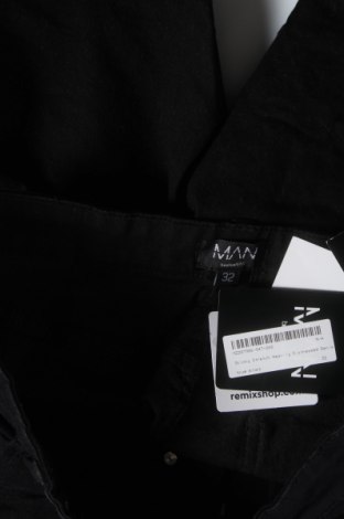 Мъжки къс панталон Boohoo, Размер M, Цвят Черен, 80% памук, 18% полиестер, 2% еластан, Цена 39,00 лв.