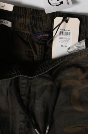 Męskie spodnie Jack & Jones, Rozmiar S, Kolor Zielony, 98% bawełna, 2% elastyna, Cena 185,63 zł