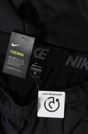 Мъжко спортно долнище Nike, Размер XL, Цвят Черен, Полиестер, Цена 74,25 лв.