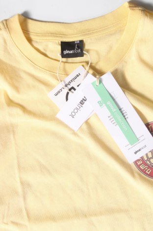 Дамска тениска Gina Tricot, Размер XXS, Цвят Жълт, Цена 16,80 лв.