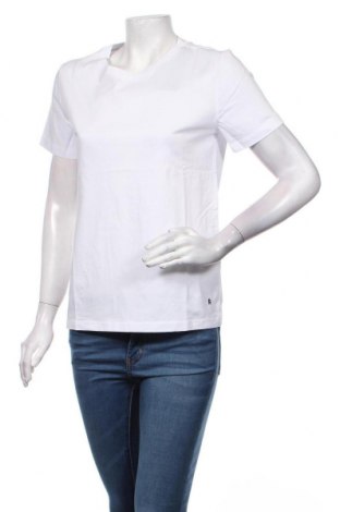 Γυναικείο t-shirt One More Story, Μέγεθος M, Χρώμα Λευκό, Βαμβάκι, Τιμή 30,41 €