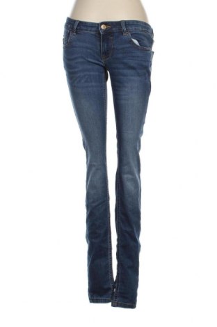 Γυναικείο Τζίν ONLY, Μέγεθος M, Χρώμα Μπλέ, Τιμή 9,77 €