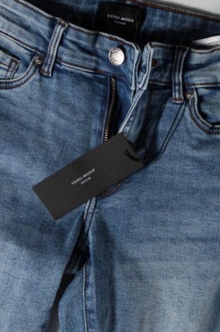 Дамски дънки Vero Moda, Размер XS, Цвят Син, Цена 23,35 лв.