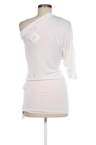 Дамска блуза, Размер S, Цвят Бял, Цена 4,96 лв.