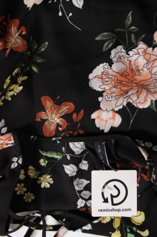 Дамска блуза Amisu, Размер XS, Цвят Многоцветен, Цена 19,00 лв.