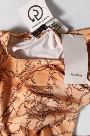 Дамска блуза Bershka, Размер S, Цвят Многоцветен, Цена 5,58 лв.