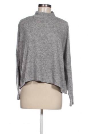 Дамска блуза H&M Divided, Размер M, Цвят Сив, Цена 4,75 лв.