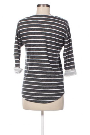 Γυναικεία μπλούζα H&M Divided, Μέγεθος XS, Χρώμα Πολύχρωμο, Τιμή 2,00 €