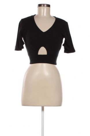Γυναικεία μπλούζα Pieces, Μέγεθος S, Χρώμα Μαύρο, Τιμή 3,51 €