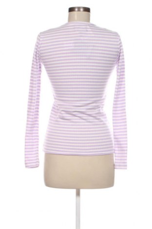 Γυναικεία μπλούζα Pieces, Μέγεθος XS, Χρώμα Πολύχρωμο, Τιμή 3,71 €