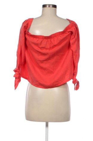 Дамска блуза Superdry, Размер S, Цвят Червен, Цена 17,08 лв.