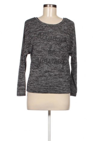 Damen Shirt Tally Weijl, Größe XS, Farbe Grau, Preis 2,14 €