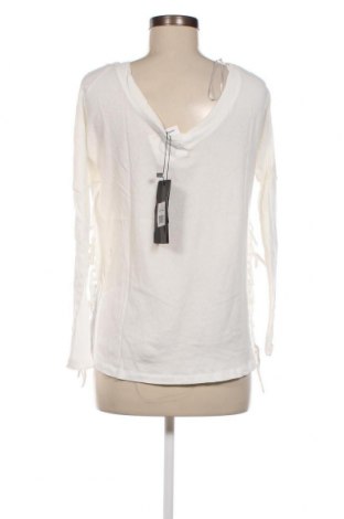 Дамска блуза Trueprodigy, Размер XS, Цвят Бял, Цена 18,00 лв.