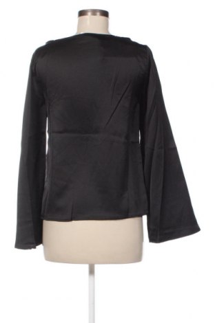 Γυναικεία μπλούζα VILA, Μέγεθος XS, Χρώμα Μαύρο, Τιμή 3,09 €