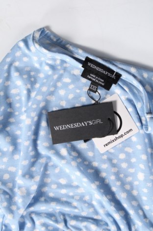 Γυναικεία μπλούζα Wednesday's Girl, Μέγεθος XXS, Χρώμα Μπλέ, Τιμή 37,11 €