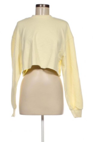 Дамска блуза Weekday, Размер XS, Цвят Жълт, Цена 8,40 лв.