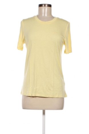 Γυναικείο t-shirt Esprit, Μέγεθος XS, Χρώμα Κίτρινο, Τιμή 5,10 €