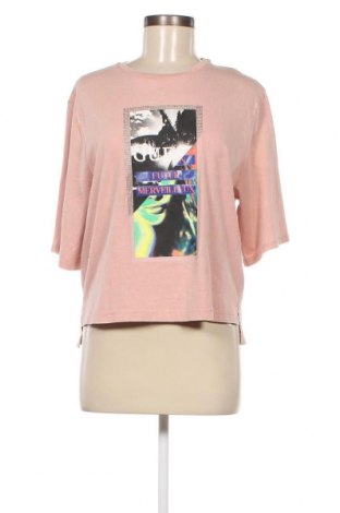 Γυναικείο t-shirt Guess, Μέγεθος S, Χρώμα Ρόζ , Τιμή 32,47 €