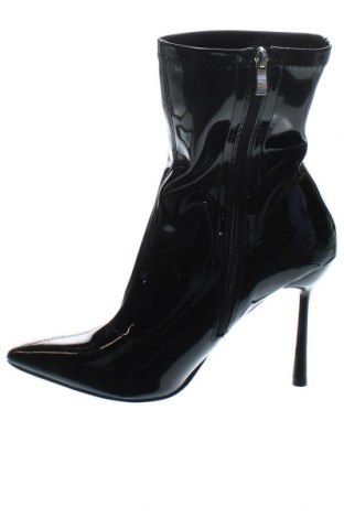 Dámské boty  Migato, Velikost 41, Barva Černá, Cena  475,00 Kč