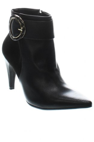 Dámské boty  Piccadilly, Velikost 40, Barva Černá, Cena  628,00 Kč