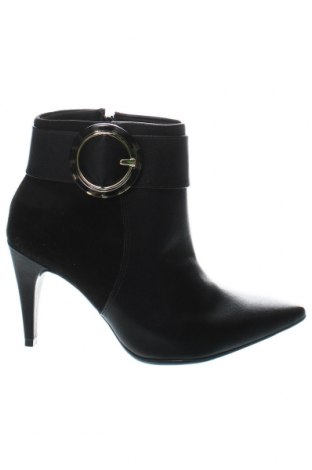 Dámské boty  Piccadilly, Velikost 38, Barva Černá, Cena  407,00 Kč