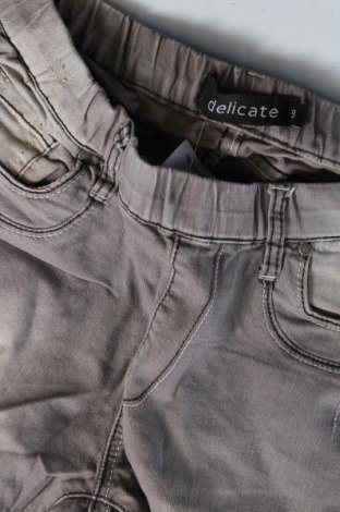 Dámske džínsy , Veľkosť M, Farba Sivá, Cena  3,12 €