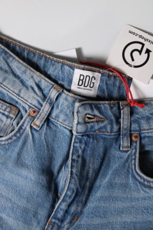 Dámske džínsy  BDG, Veľkosť M, Farba Modrá, Cena  6,73 €