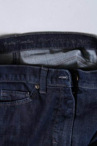 Damen Jeans Betty Barclay, Größe S, Farbe Blau, Preis 12,40 €