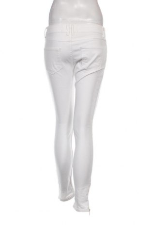 Damen Jeans By Malene Birger, Größe S, Farbe Weiß, Preis 8,18 €